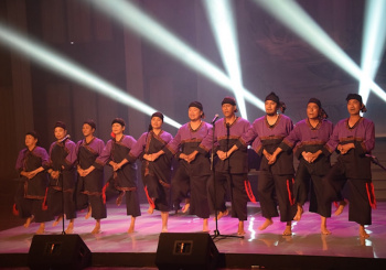 山河新生。日光照耀：走進大武壠的時光河