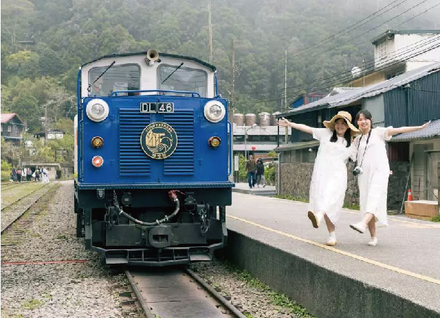 嘉義好玩卡-阿里山栩悅號觀光列車套票