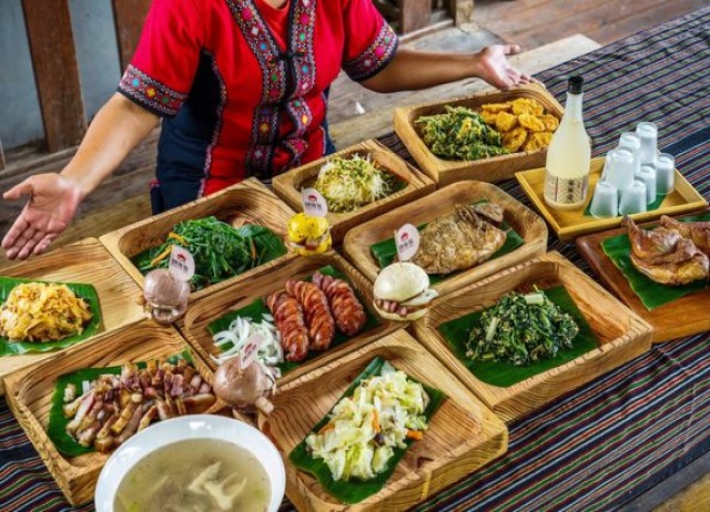 阿里山-茶山部落鄒趣一日遊-4人成團