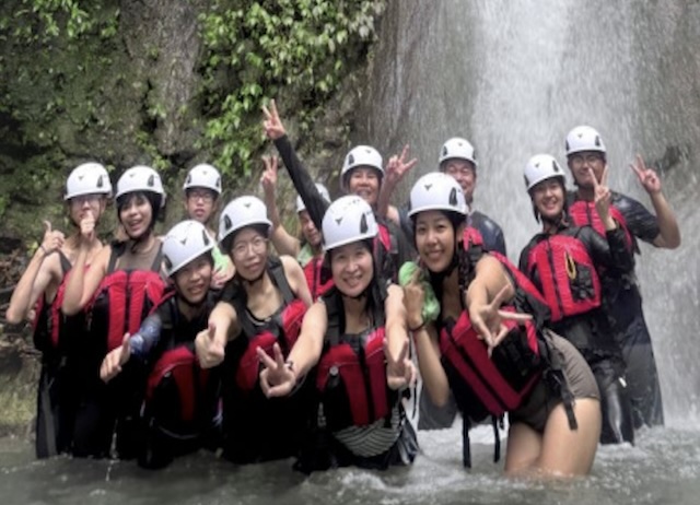宜蘭南澳｜一日行程自由配A｜段木香菇雞湯套餐+野放漂流or輕溯溪...